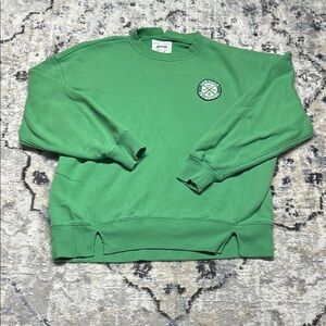 Aerie Green Crewneck Sweatshirt Ice Cold Ski Resort Patch XS